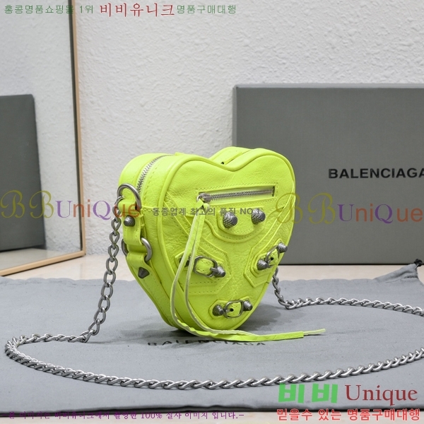 #�߷��þư� ��ī�� ��Ʈ�� 852411-112