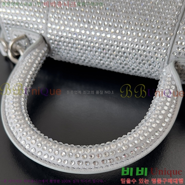 #�߷��þư� �ƿ��۷��� XS ž �ڵ� �� 5928331-401