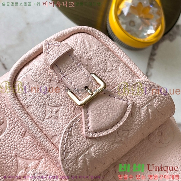 #̺   M47072-601