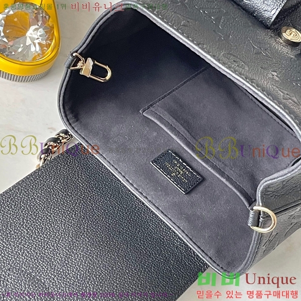#̺   M47072-602