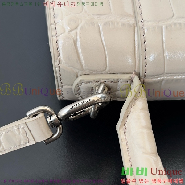 #�߷��þư� �ƿ��۷��� XS ž �ڵ� �� 5928331-112