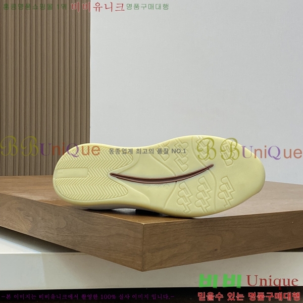 ���� �η��ǾƳ� ����Ŀ�� L8936704-7