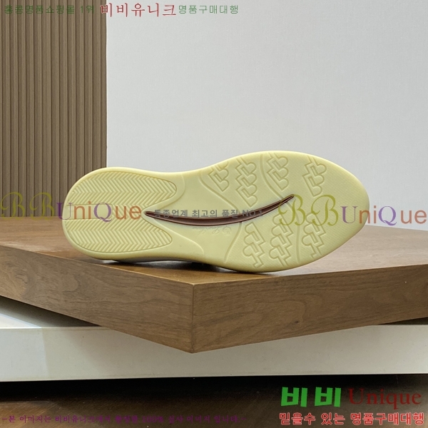 ���� �η��ǾƳ� ����Ŀ�� L8936704-8