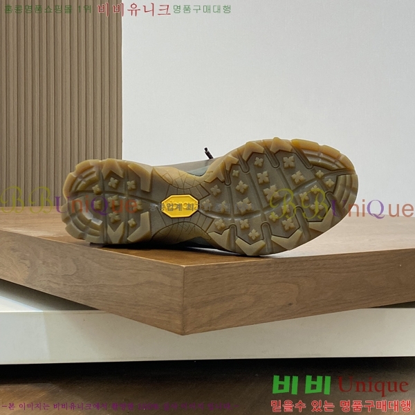 ���� �η��ǾƳ� ����Ŀ�� L8936703-1