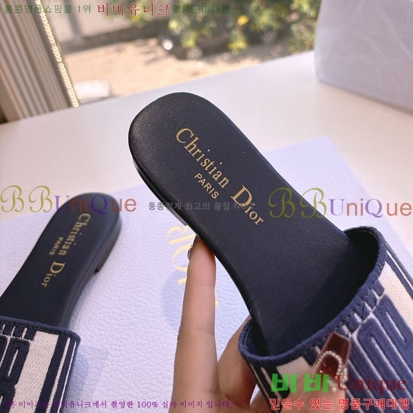 ��� ���� ������ D8907737-1