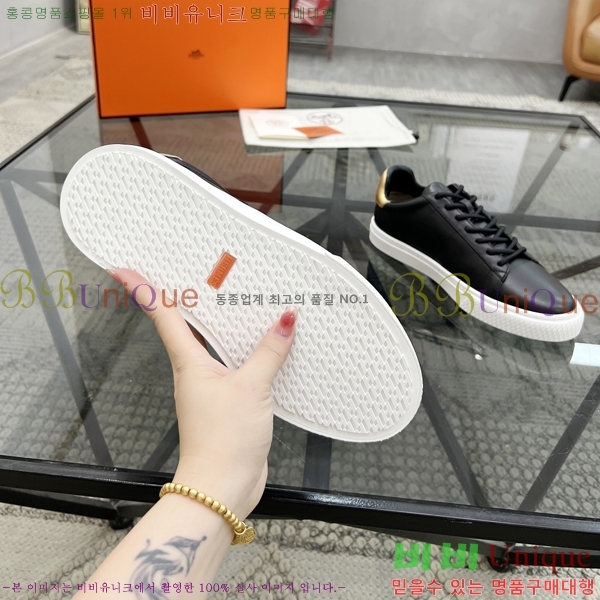 ���� �����޽� ����Ŀ�� HR599083-2