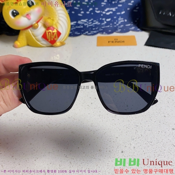 ��� ���۶� F924702-7