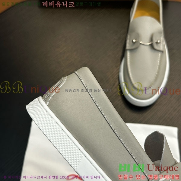 ũ  ĳ־  CL255580-4