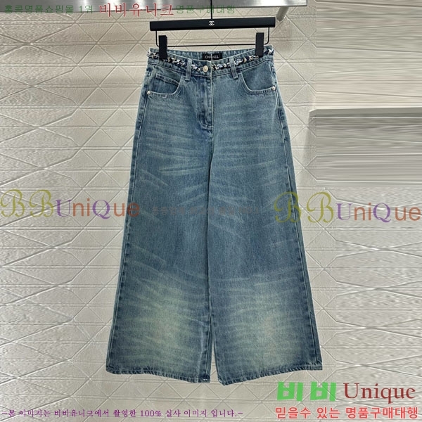  * 9   CH1112077-4