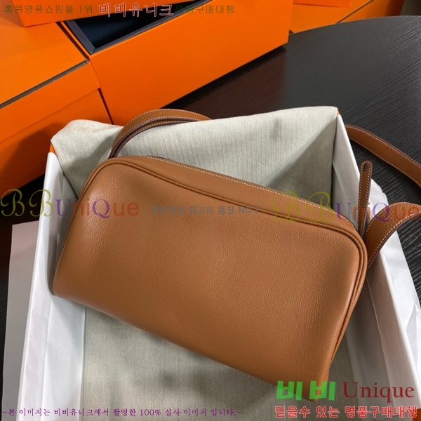 #޽ ڶ   HE422402-2