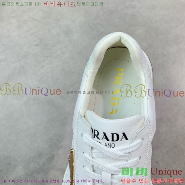   Ŀ LA601158-2