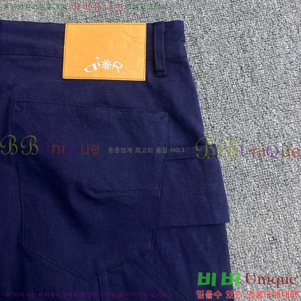    D423125-1