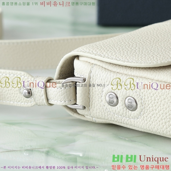#  ̴  2ADCA543-101