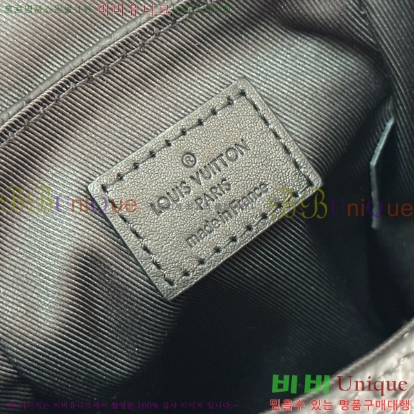 ̺  ũ  M83164