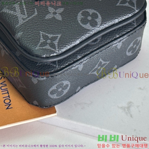 ̺ S Ƽ   M81522-1