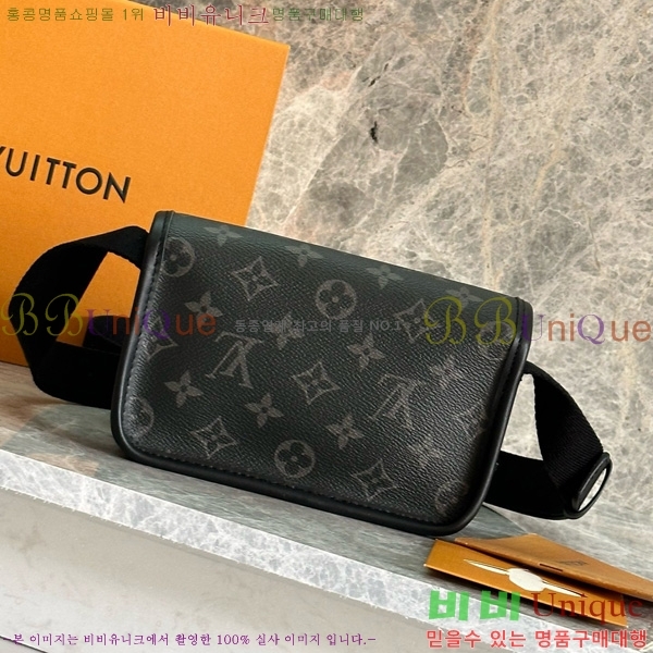 ̺    M12599