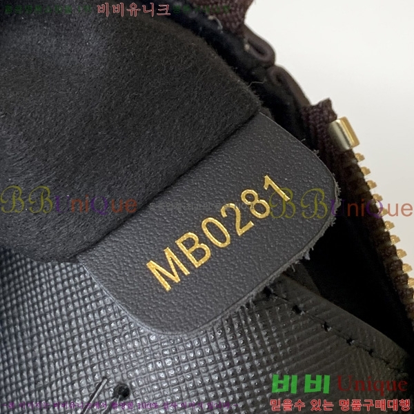 #̺ ׷   ũν M69203-1