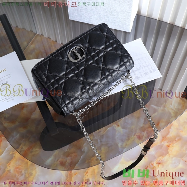 # ̵ īι D922500-1