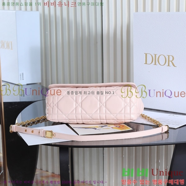 # ̵ īι D922500-5