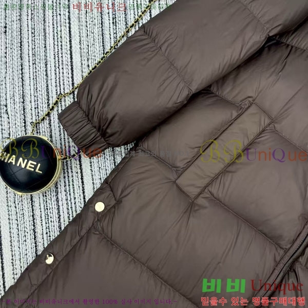  ** ٿ е MAXM233266-1