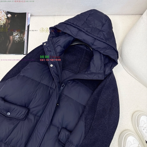  **  ٿ е MAXM230823-17