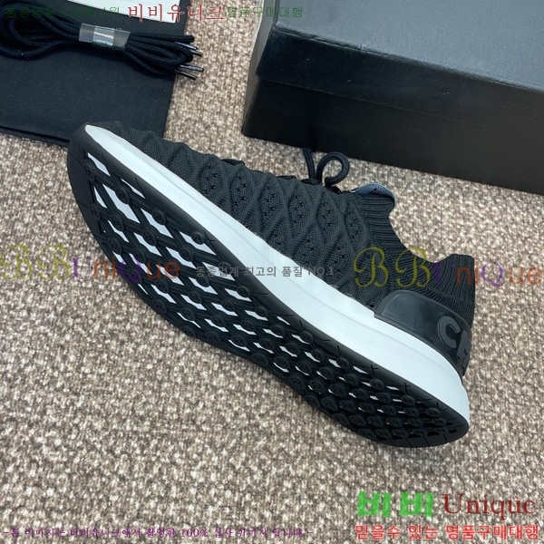 ��* ����Ŀ�� 30D866587-2