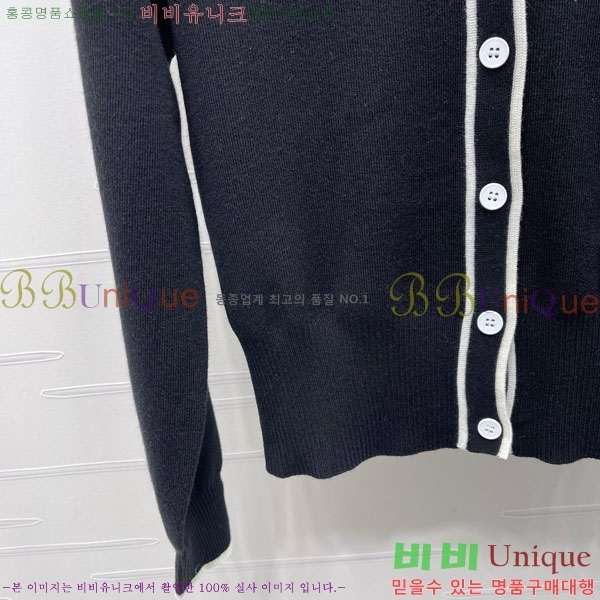  ̿̿   MIU243240-1