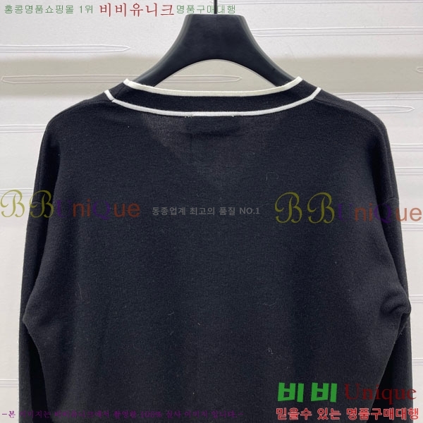  ̿̿   MIU243240-1