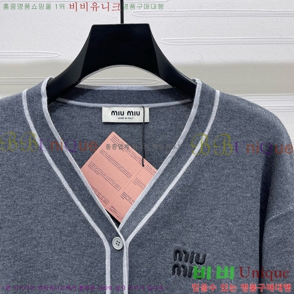  ̿̿   MIU243240-3