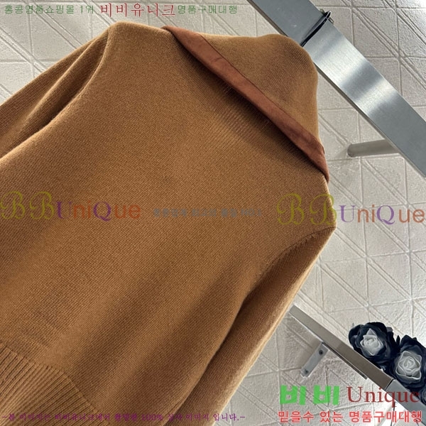  ̿̿  MIU243240-7