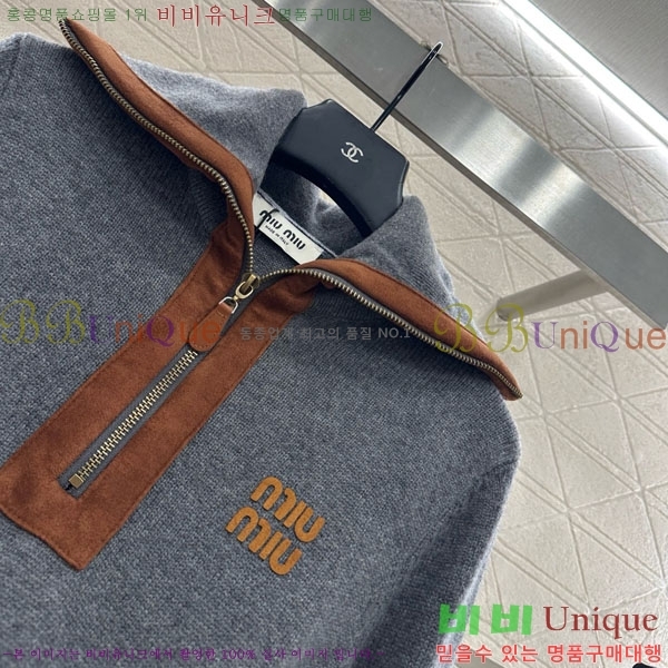  ̿̿  MIU243240-8