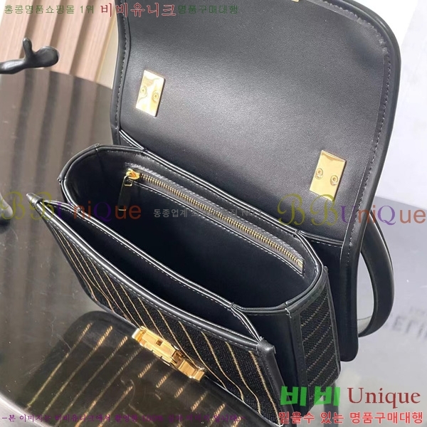 # ƾ   118052-301