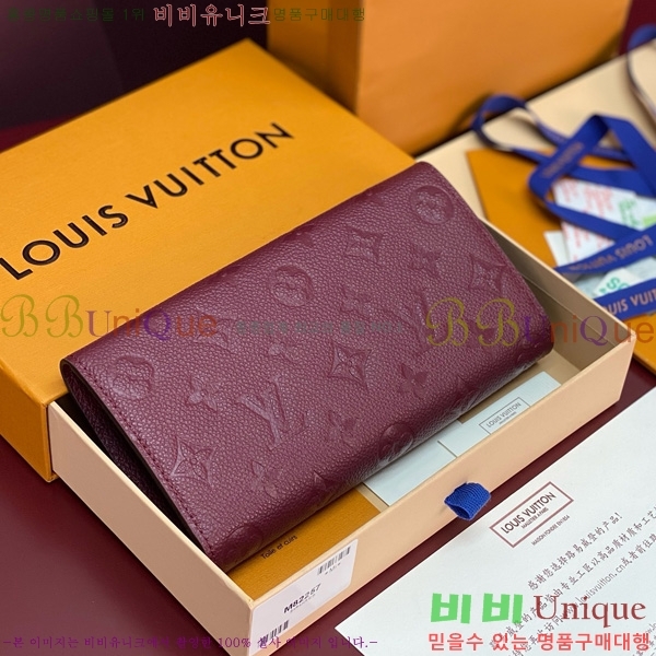 #̺   M82257-101