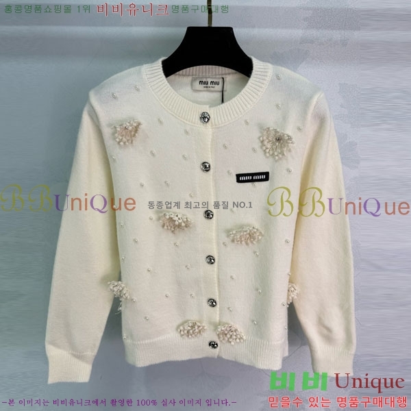  ̿̿   MIU243240-4