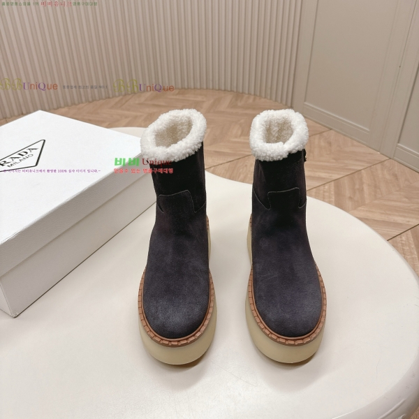  * ̵  46FY25102815-3