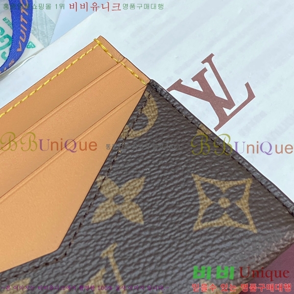 #���̺��� Ʈ���� ī�� Ȧ�� M14733-101