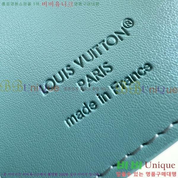 #̺   M25956-101