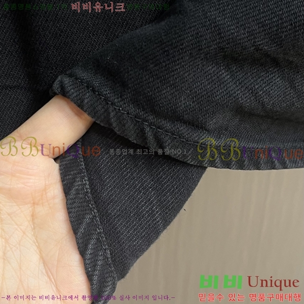  ζ  Y36477