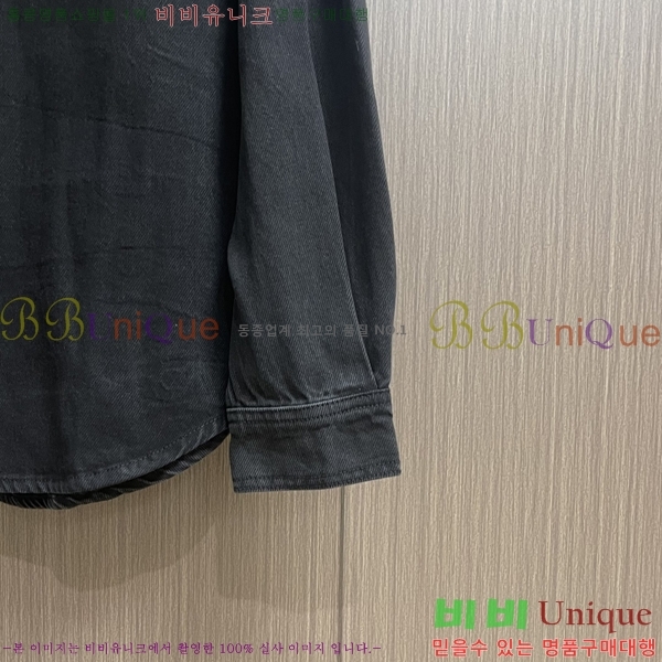  ζ  Y36477