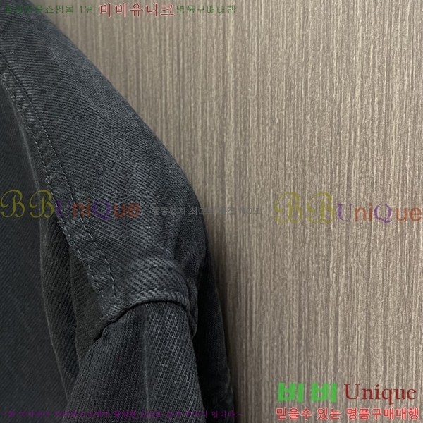  ζ  Y36477