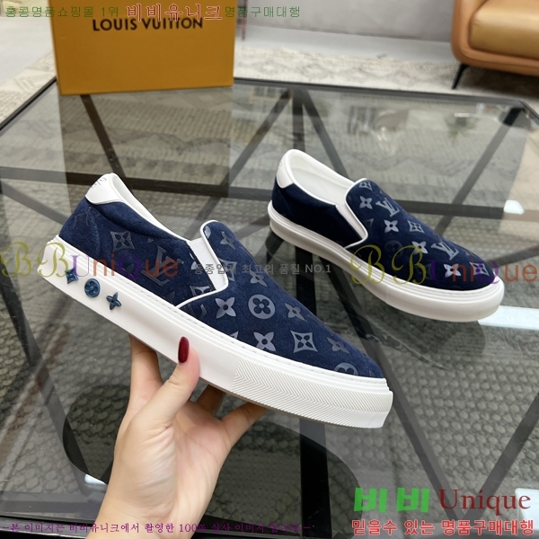  ̺  LV896860-4