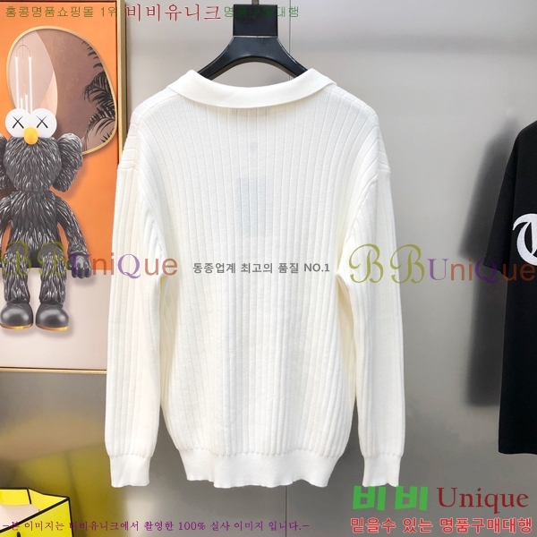  **Ƴ  LP907745