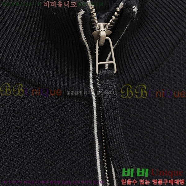    Ʈ  P97943