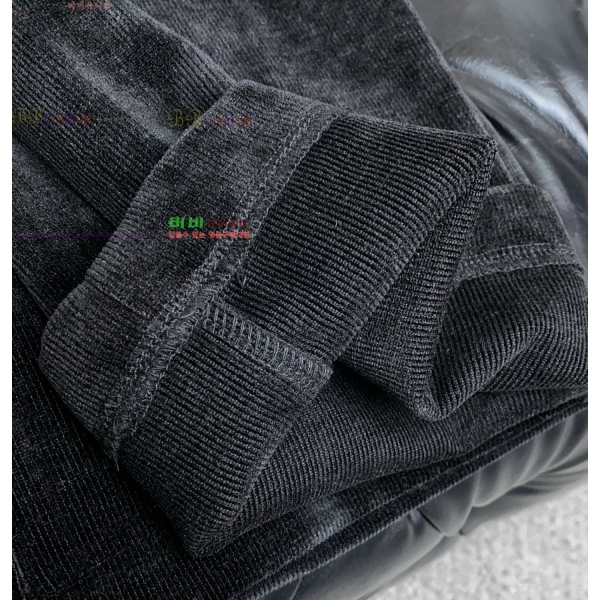  **ġ**   20BC2510259-1