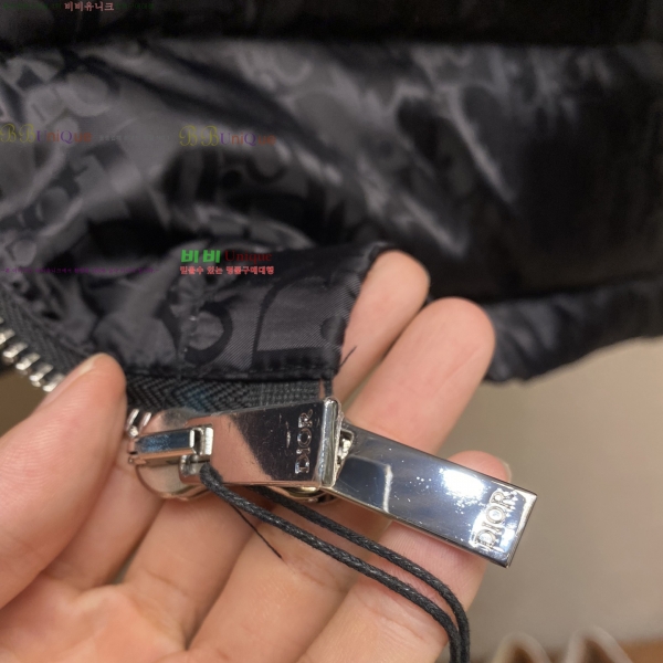 ���� ��* �ٿ� ��Ʈ �е� 61DR2511125-3