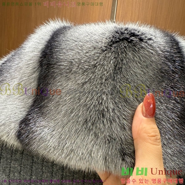 ���� ���ڷ� ��ġ�ڸ� �ٿ� �е� BC2340576-2