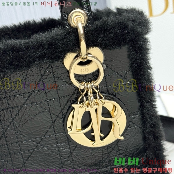 # my abc ̵  M0538-2001