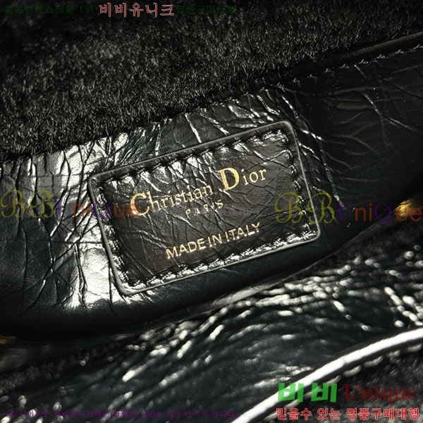 # my abc ̵  M0538-2001