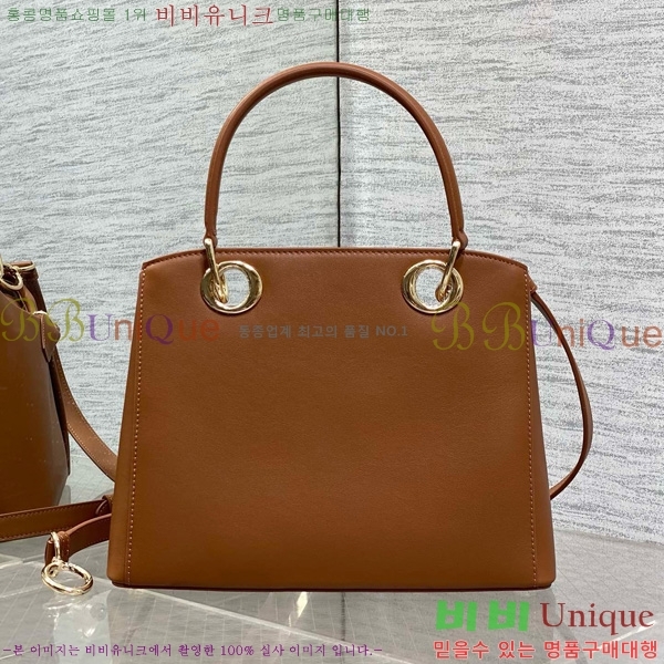 # ٺ  žڵ M0737-105