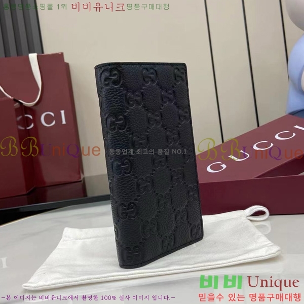 # GG   Ƽ  835014-102